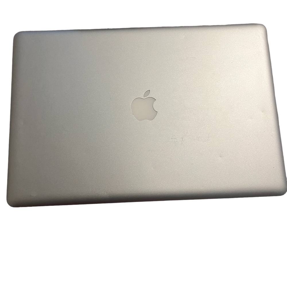 MacBook. 2009